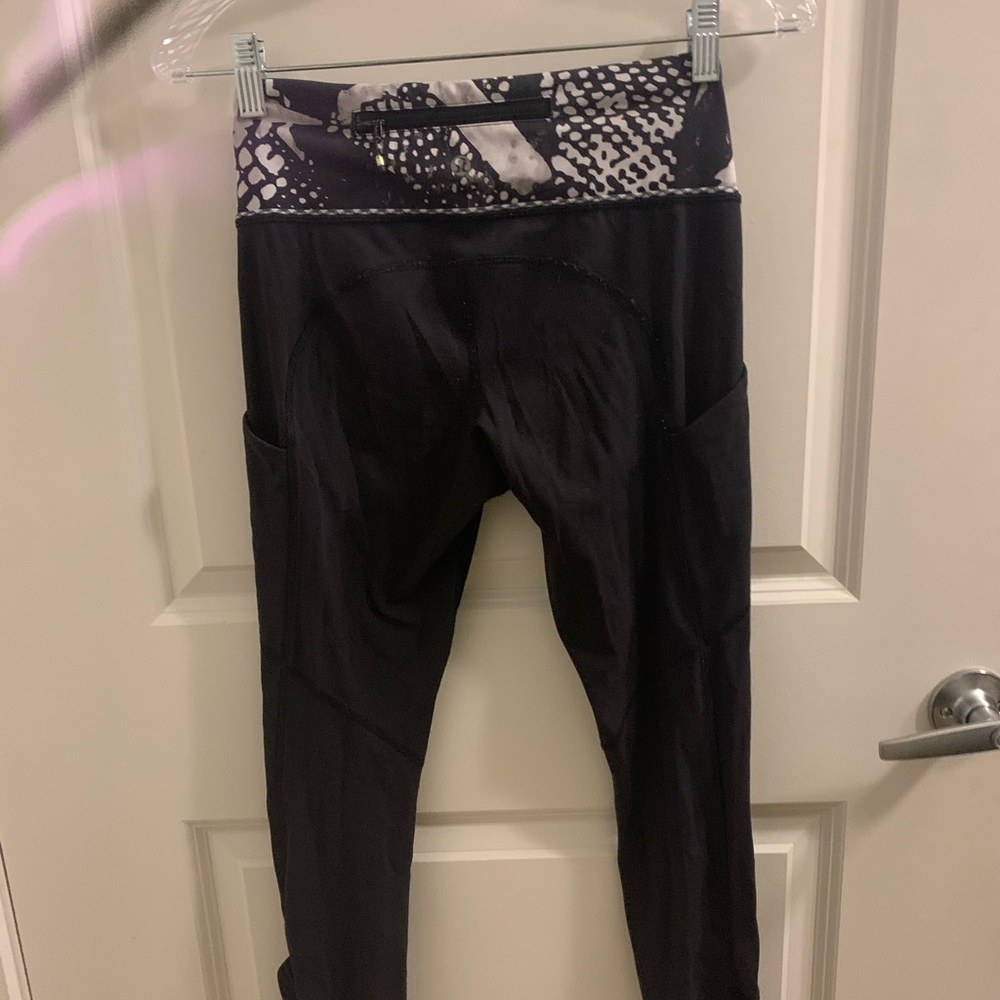 Lululemon legging with pockets